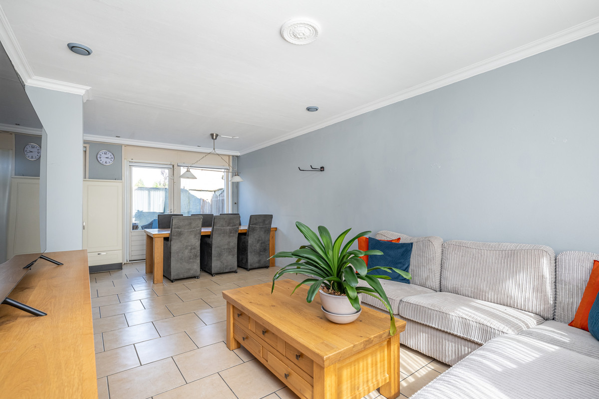 Vrijstaande woning te koop: Oranjestraat 13, Sommelsdijk