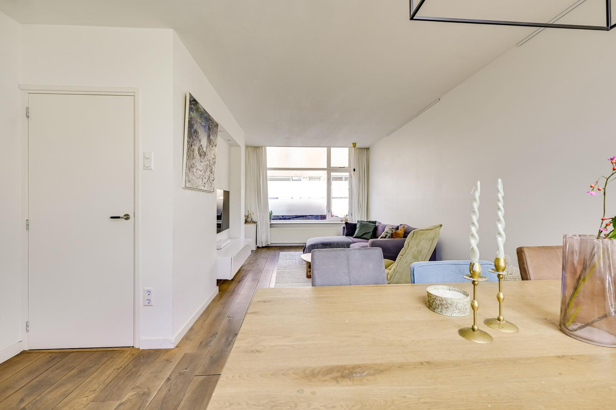 Tussenwoning te koop: Violenstraat 21, Utrecht