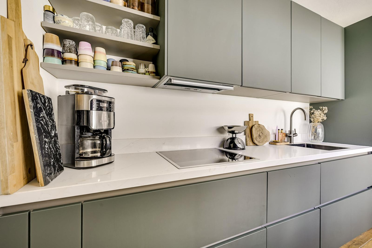 Tussenwoning te koop: Violenstraat 21, Utrecht