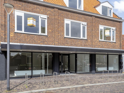 Dorpsstraat 43