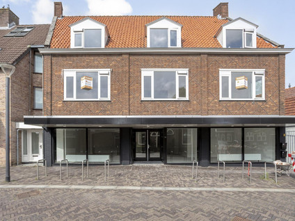 Dorpsstraat 43