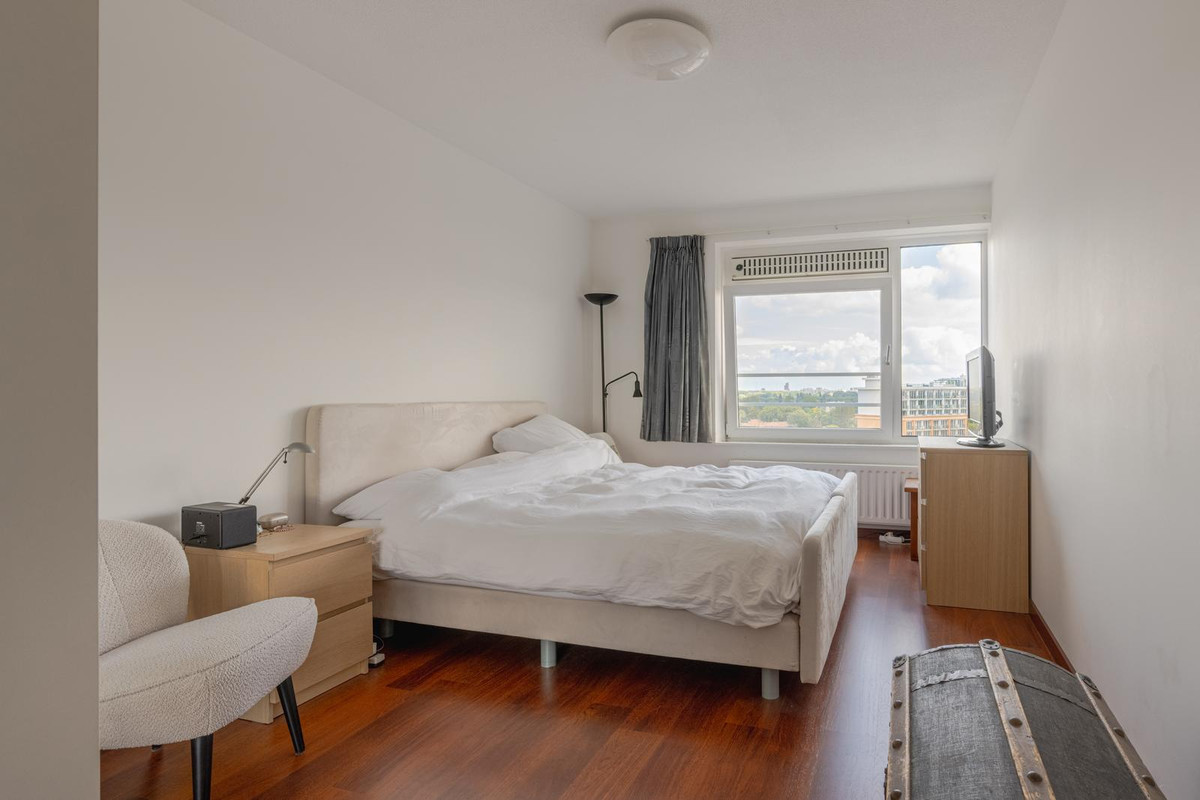 Appartement te koop: Strevelsweg 952, Rotterdam