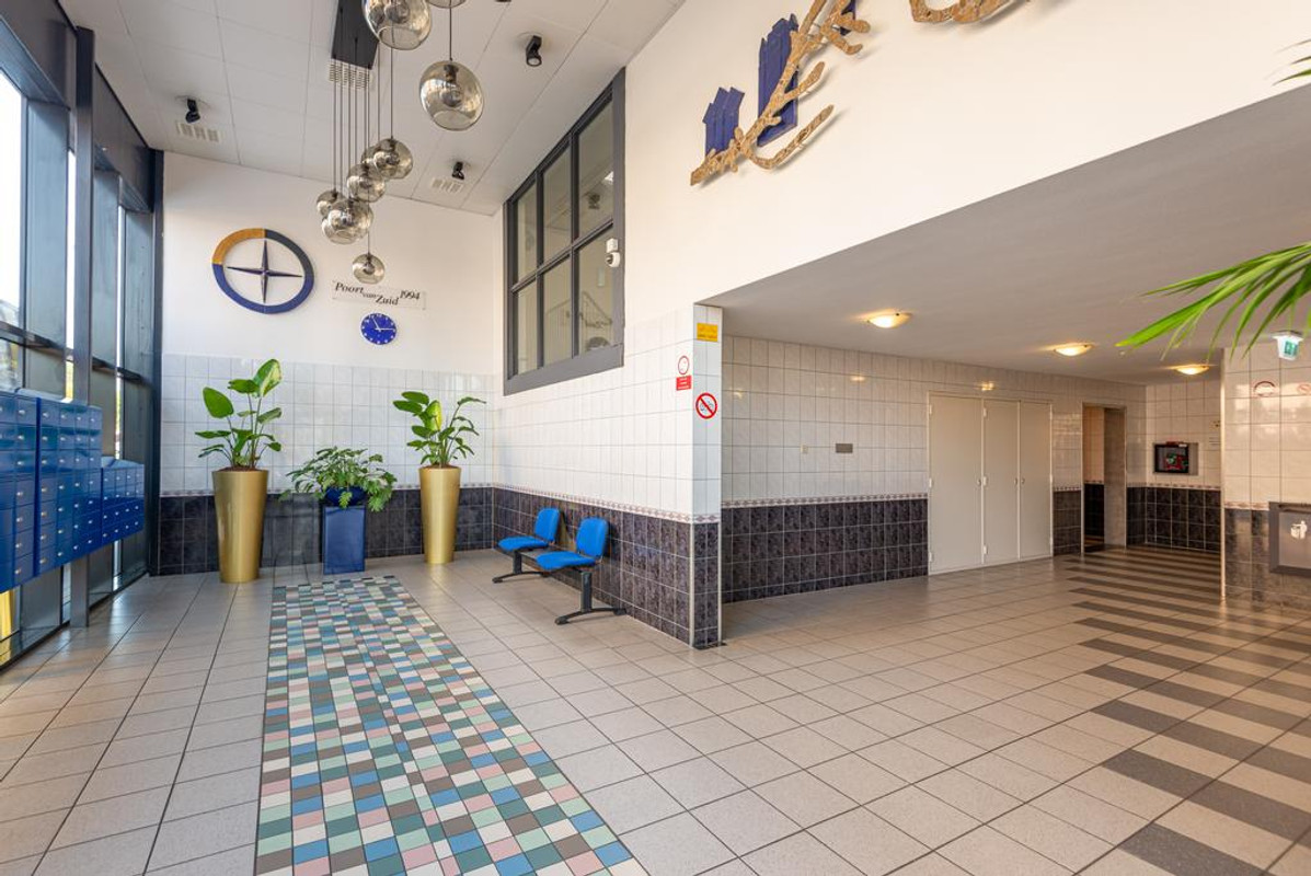 Appartement te koop: Strevelsweg 952, Rotterdam