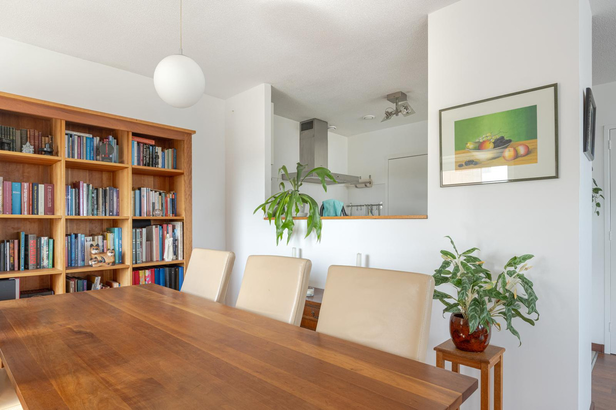 Appartement te koop: Strevelsweg 952, Rotterdam