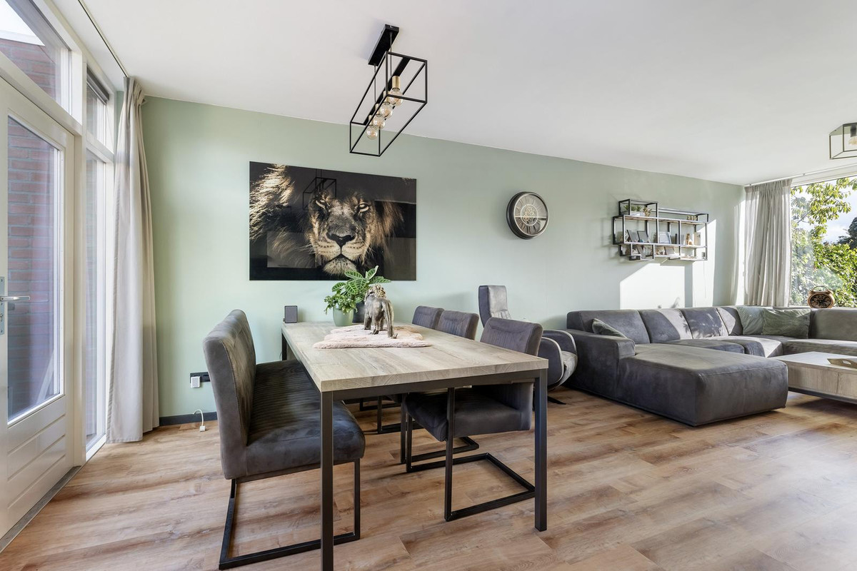 Tussenwoning te koop: Warande 9, Heerjansdam