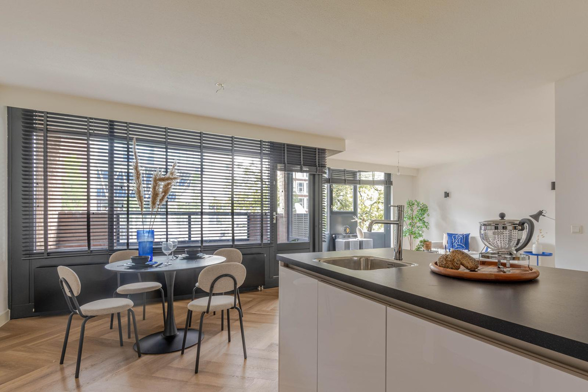 Appartement te koop: Scheepmakerskade 132, Rotterdam