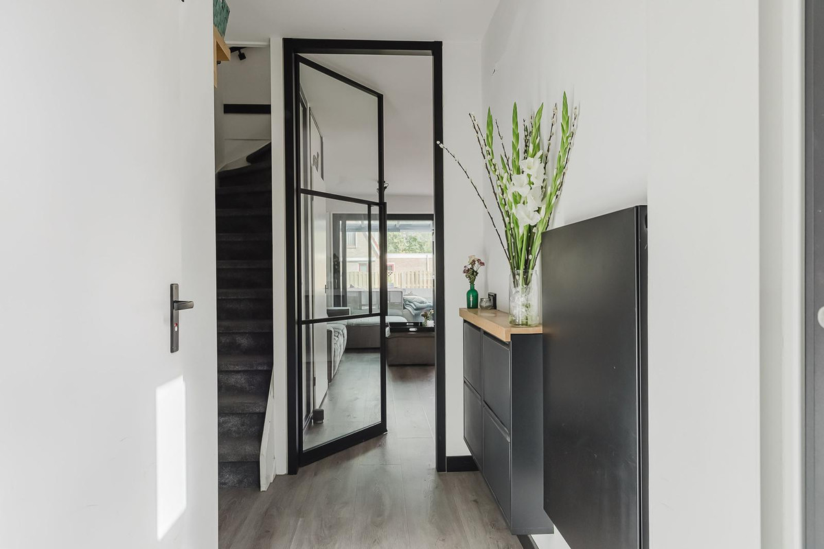 Tussenwoning te koop: Clingenburg 51, Hoofddorp