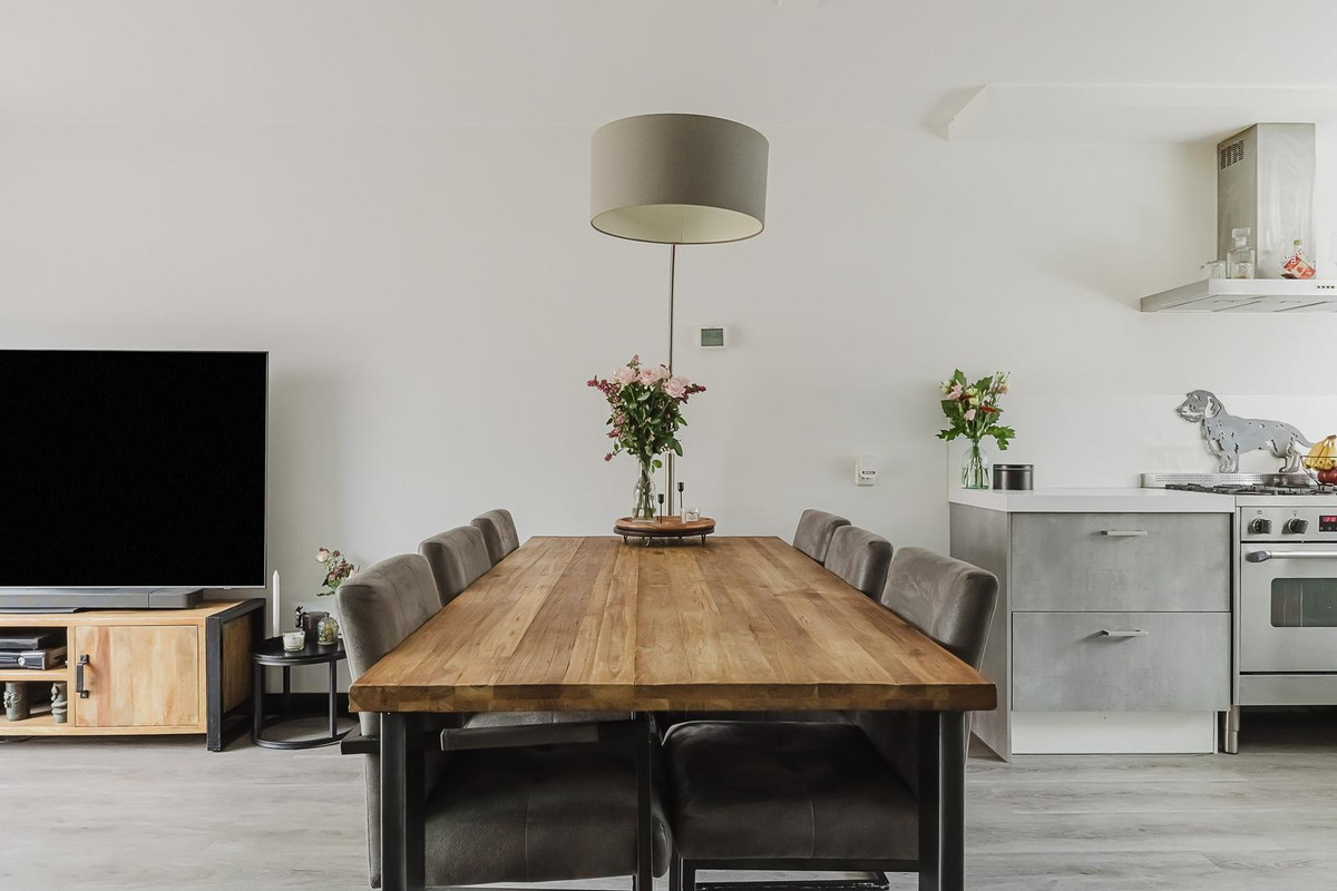 Tussenwoning te koop: Clingenburg 51, Hoofddorp