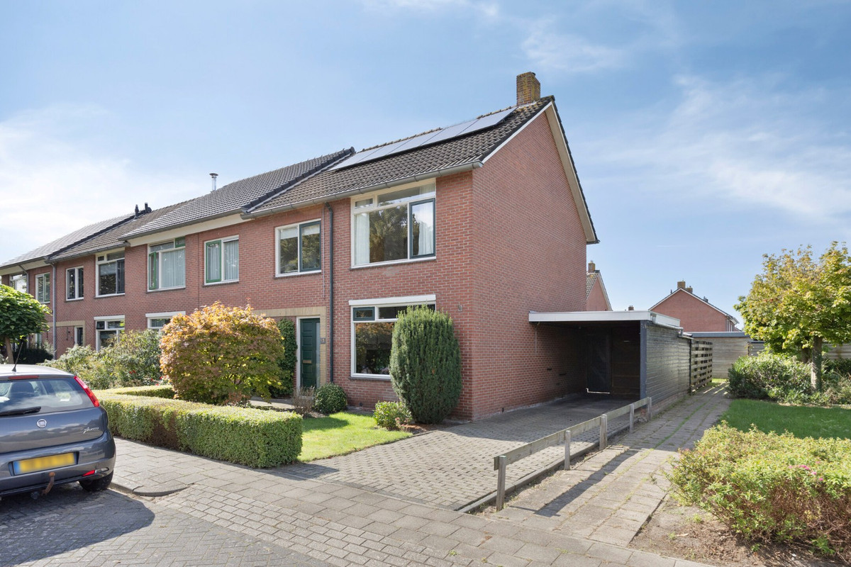 Hoekwoning te koop: Lijsterstraat 37, Dedemsvaart