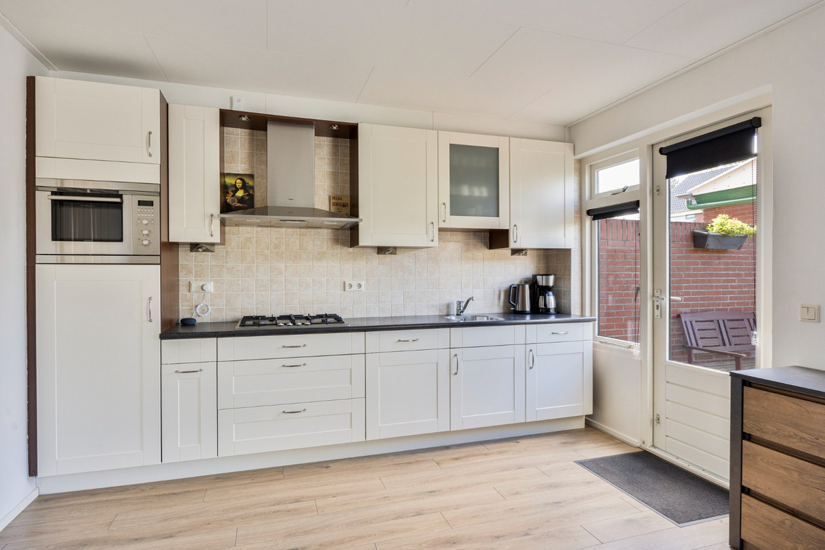 Hoekwoning te koop: Lijsterstraat 37, Dedemsvaart