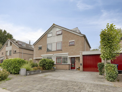Madernastraat 95