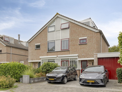 Madernastraat 95