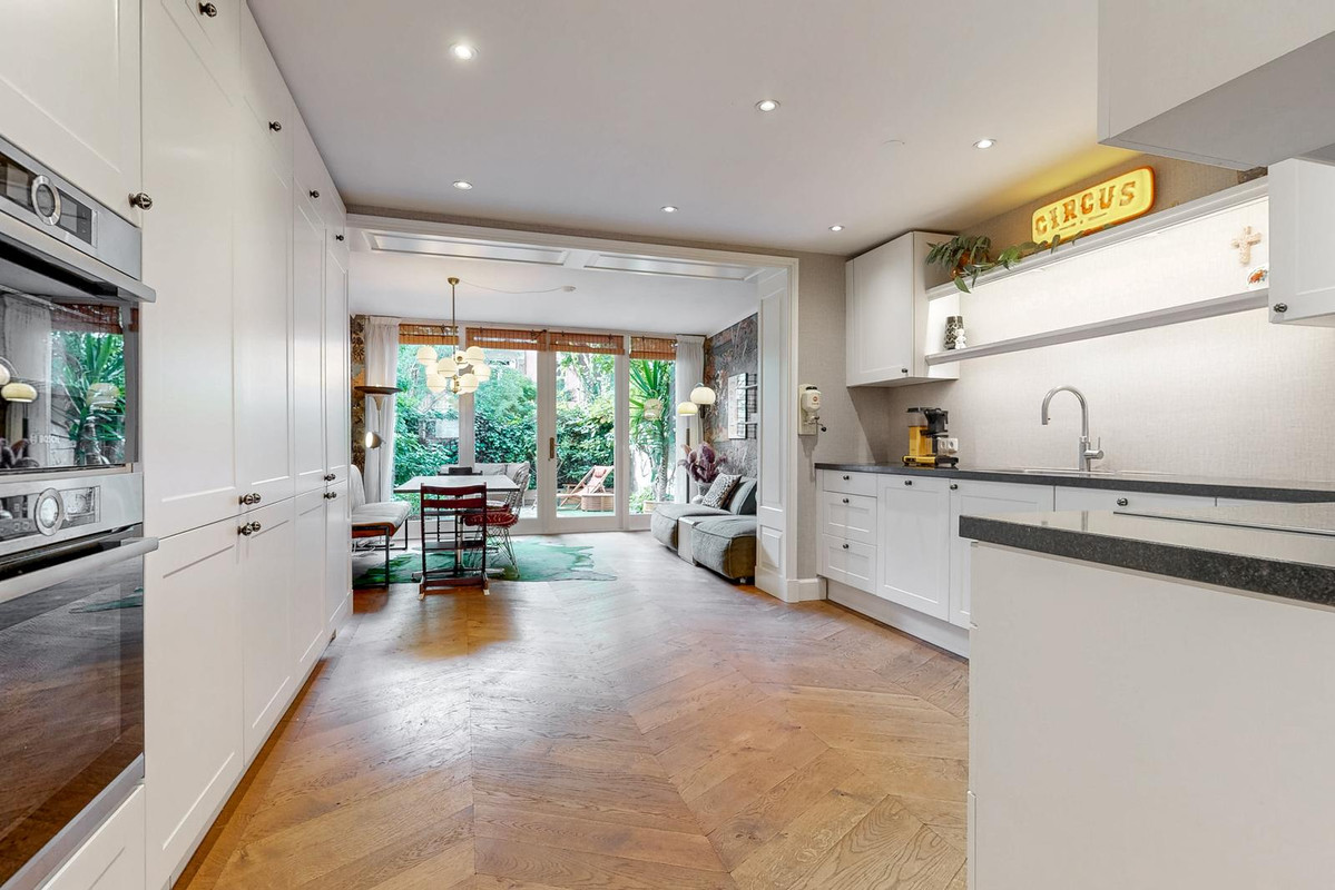Hoekwoning te koop: Tollensstraat 144, 'S-Gravenhage