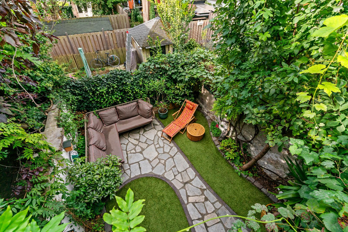 Hoekwoning te koop: Tollensstraat 144, 'S-Gravenhage