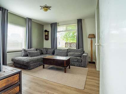 Dorpsstraat 75