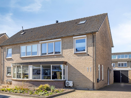 Aronskelkstraat 11