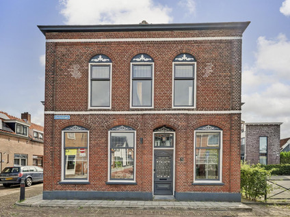 Kerkstraat 4
