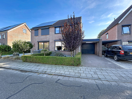 Voorstraat 27