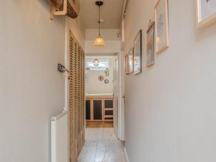 Johannes van Andelstraat 8