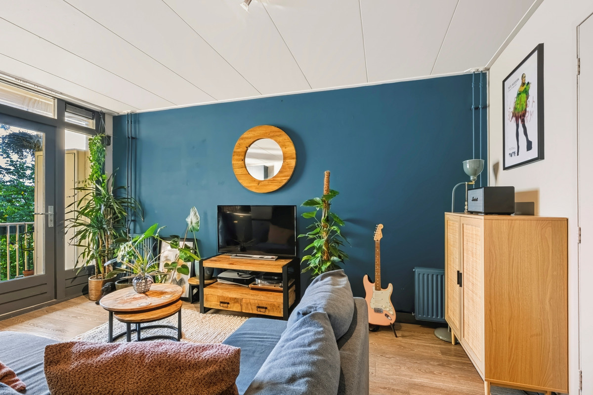 Studio te koop: Van Bossestraat 32-2, Amsterdam