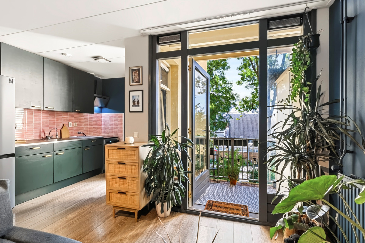 Studio te koop: Van Bossestraat 32-2, Amsterdam