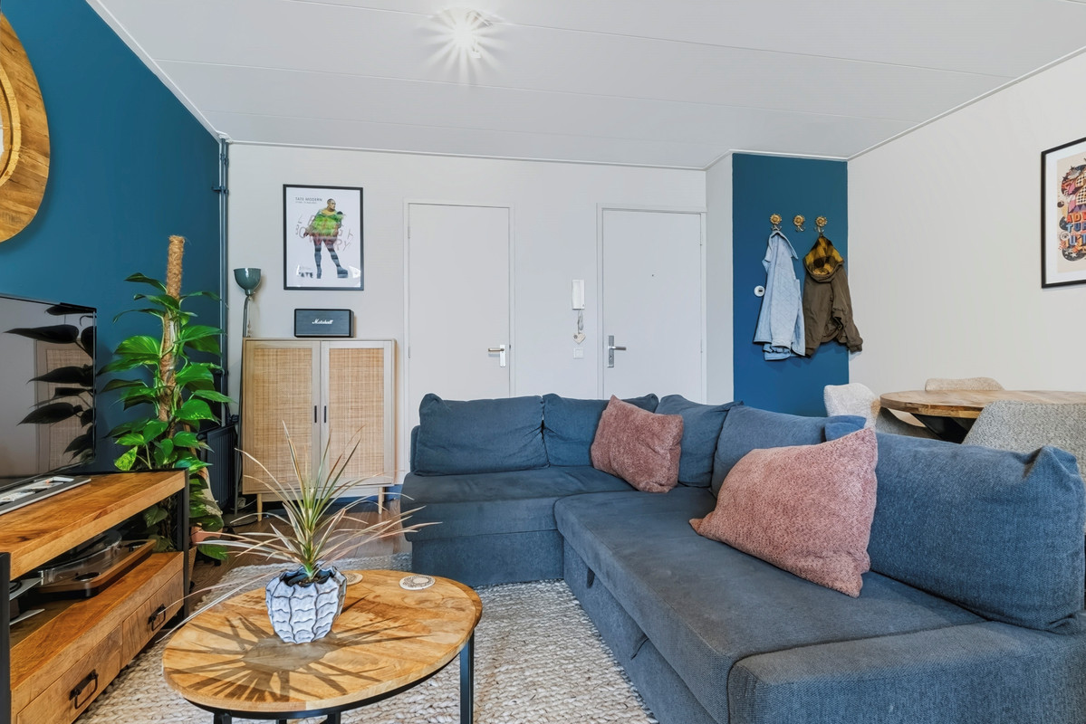 Studio te koop: Van Bossestraat 32-2, Amsterdam