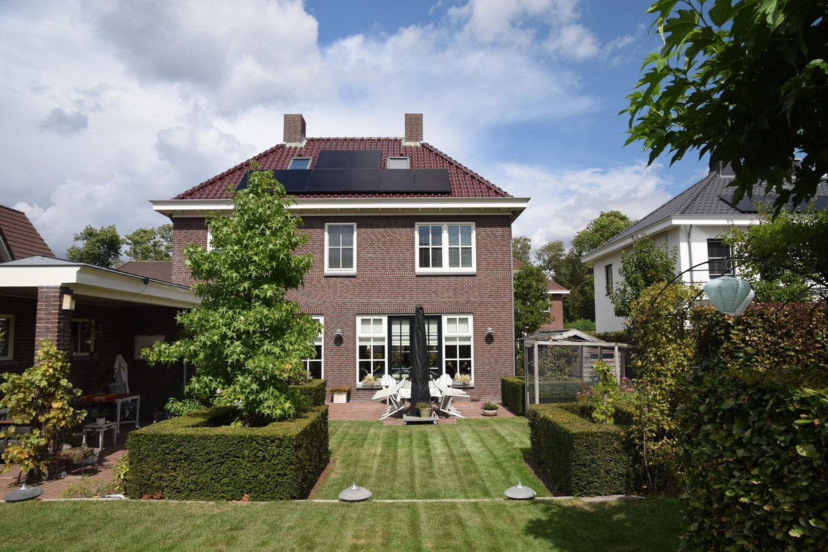 Twee-onder-één-kap te koop: Gemeynte 4A, Hoogerheide