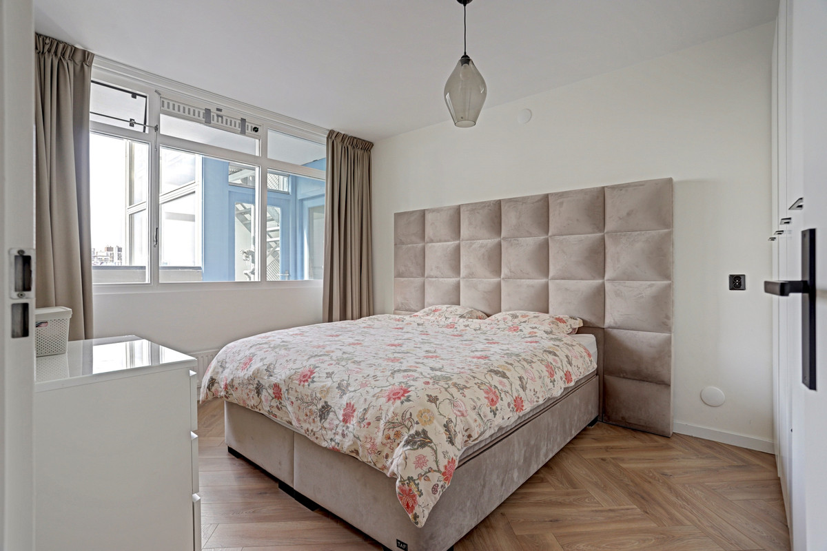 Appartement te koop: Zuidplein 544, Rotterdam