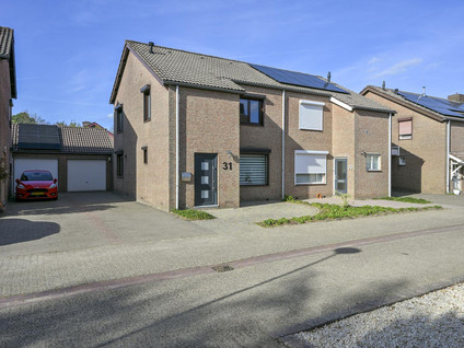 Pater Pelzersstraat 31