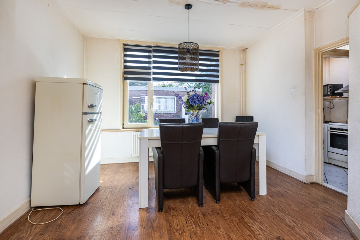 Hoekwoning te koop: Eerste Dijkdwarsstraat 12, Sommelsdijk