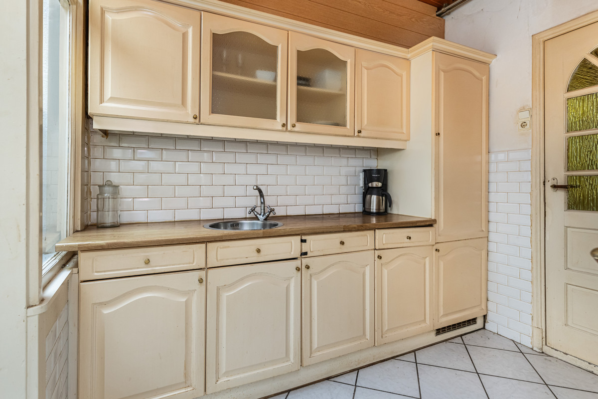 Hoekwoning te koop: Eerste Dijkdwarsstraat 12, Sommelsdijk