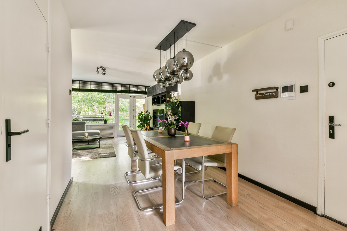 Appartement te koop: Roland Holstlaan 1118, Delft