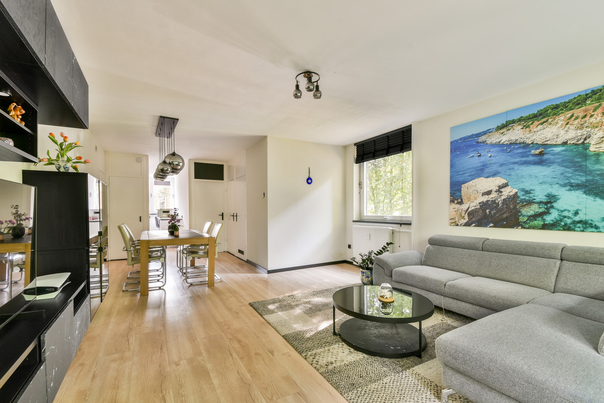 Appartement te koop: Roland Holstlaan 1118, Delft
