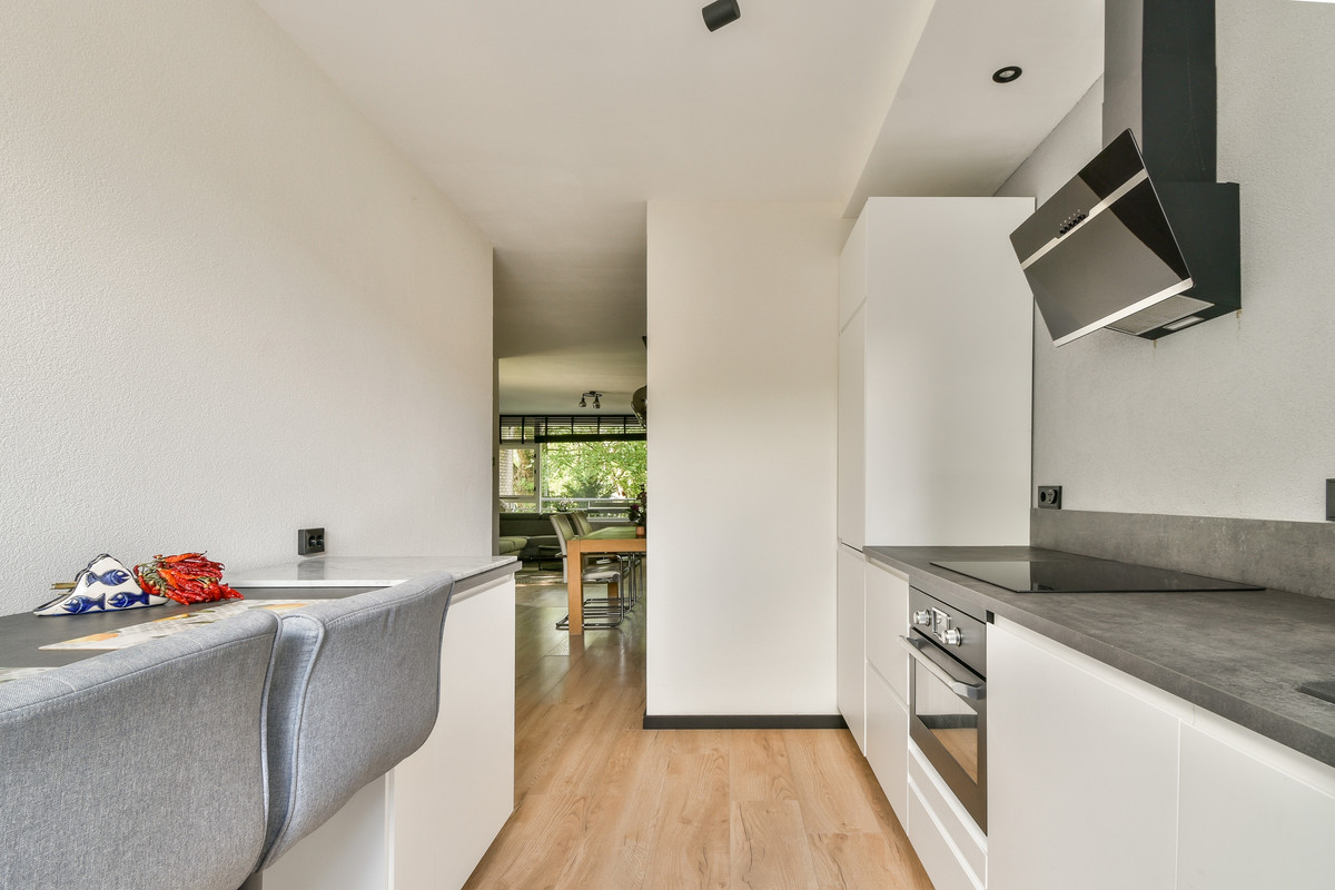 Appartement te koop: Roland Holstlaan 1118, Delft
