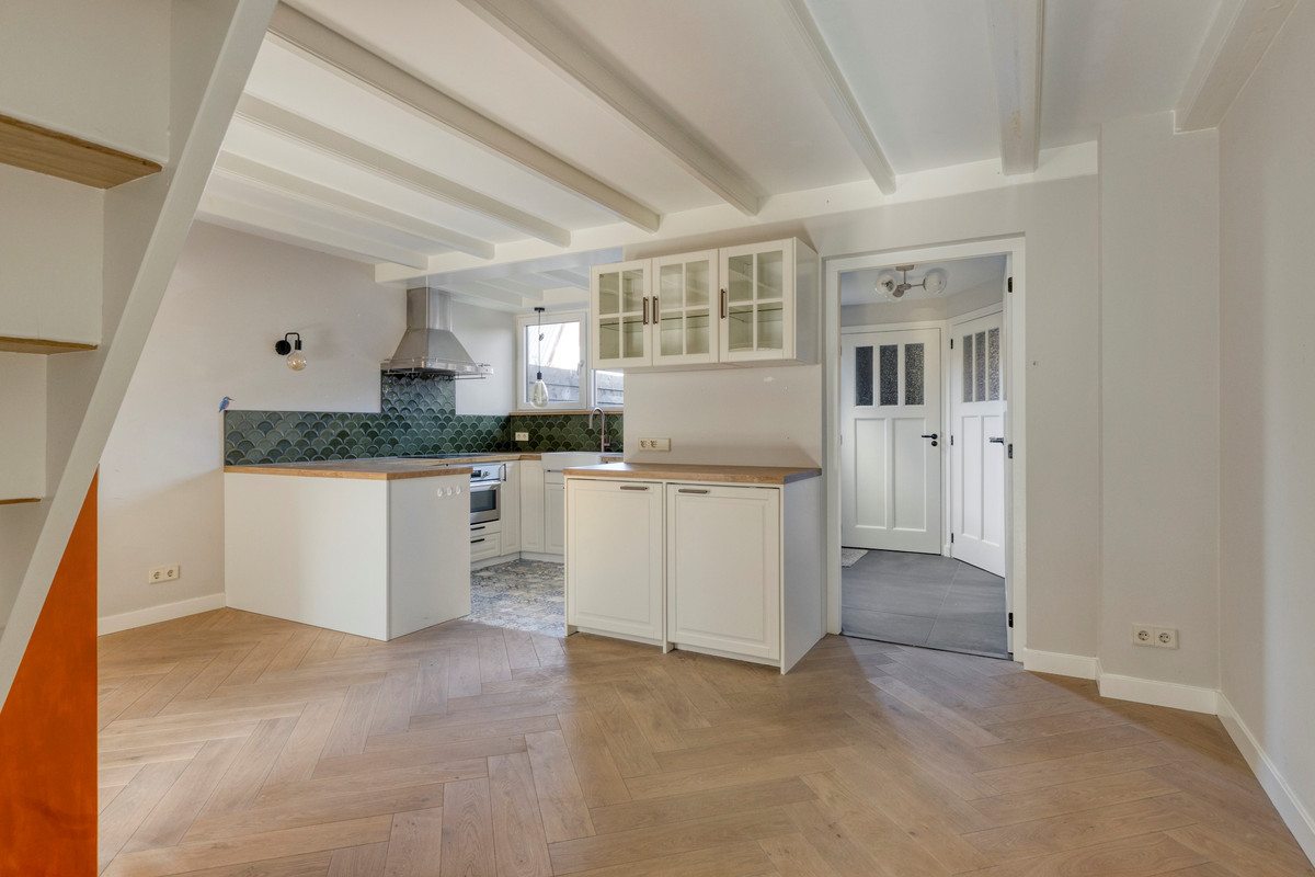 Tussenwoning te koop: Vissersdijk 11, Middelharnis