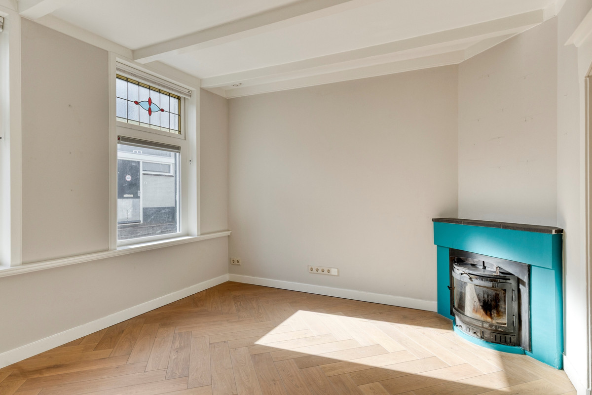 Tussenwoning te koop: Vissersdijk 11, Middelharnis