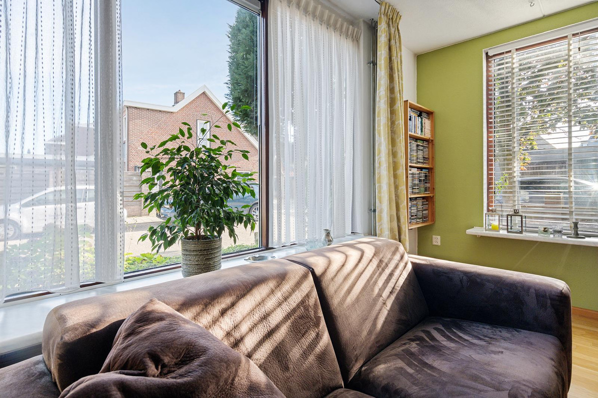Hoekwoning te koop: Merelweg 3, Hengelo