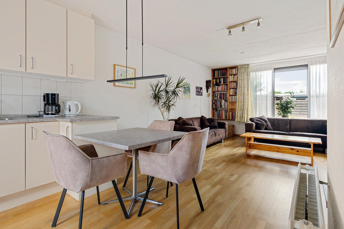 Hoekwoning te koop: Merelweg 3, Hengelo