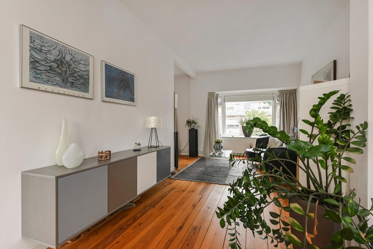Appartement te koop: Looierslaan 21, Voorburg