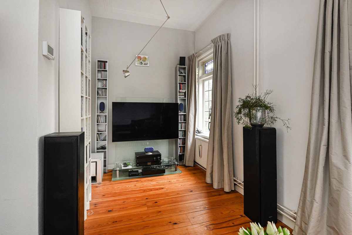 Appartement te koop: Looierslaan 21, Voorburg