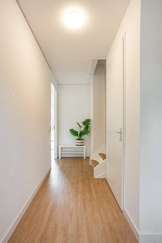 Tussenwoning te koop: M.C. Escherstraat 40, Hengelo