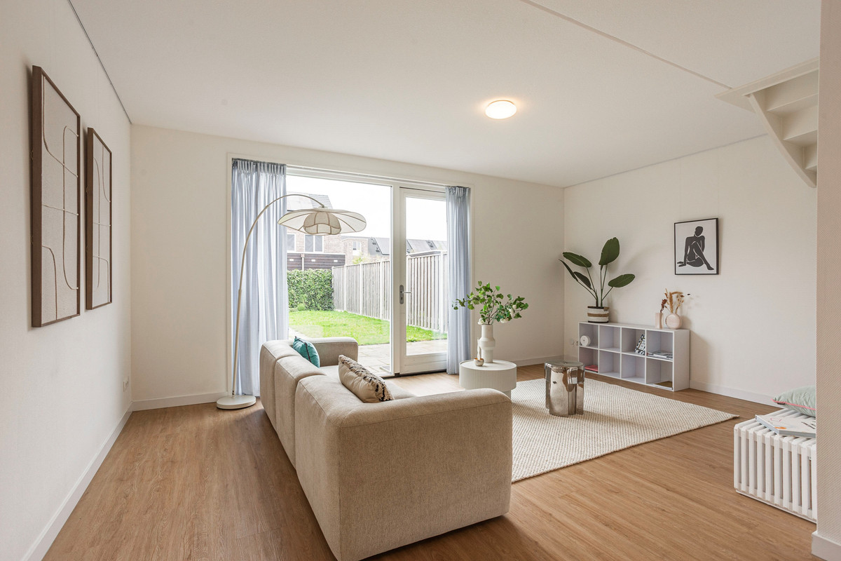 Tussenwoning te koop: M.C. Escherstraat 40, Hengelo