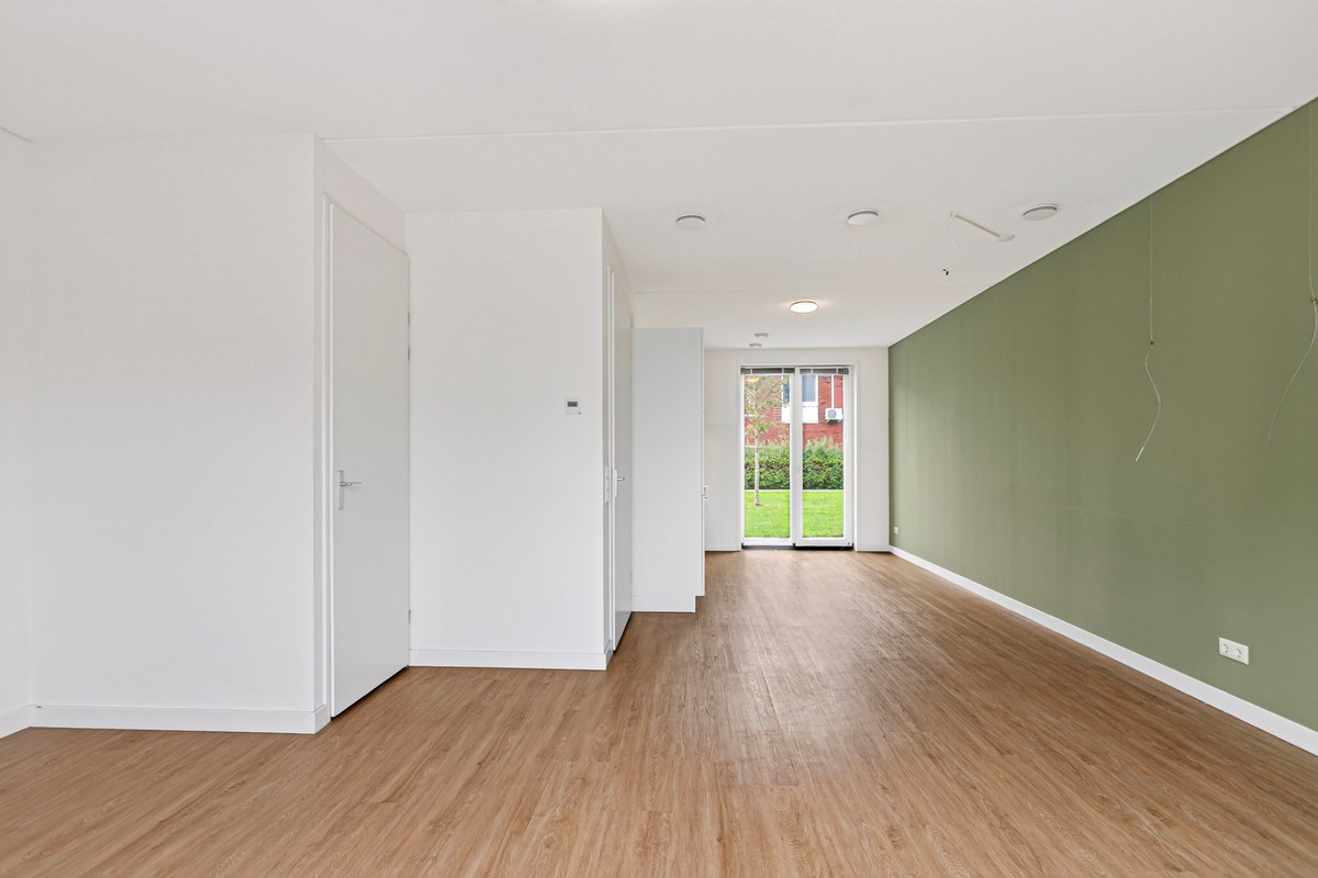 Hoekwoning te koop: M.C. Escherstraat 34, Hengelo