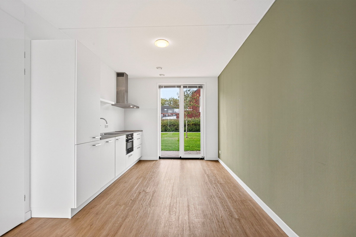 Hoekwoning te koop: M.C. Escherstraat 34, Hengelo