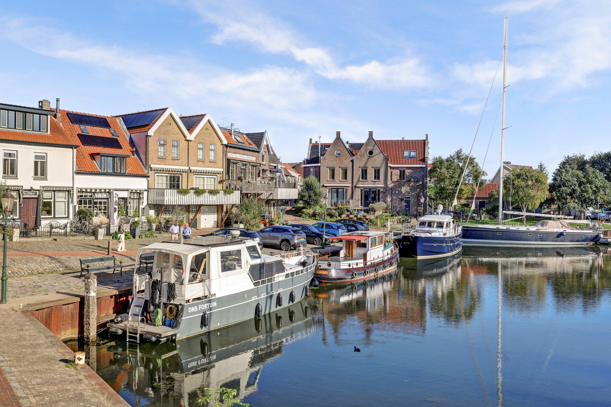 Hoekwoning te koop: Slikdijk 16, Ooltgensplaat