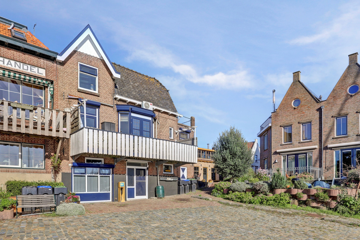 Hoekwoning te koop: Slikdijk 16, Ooltgensplaat