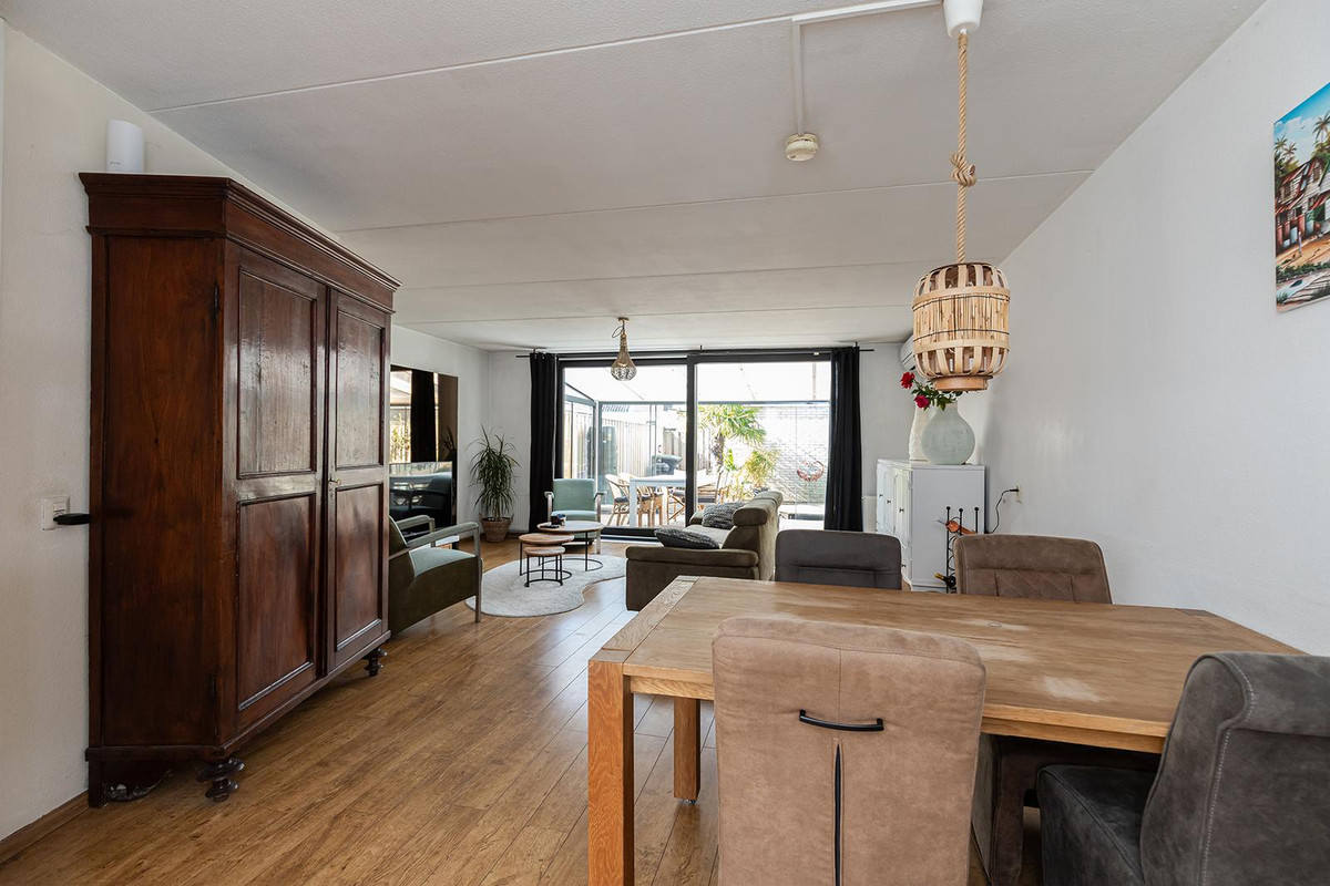 Tussenwoning te koop: Ballade 107, Zwijndrecht