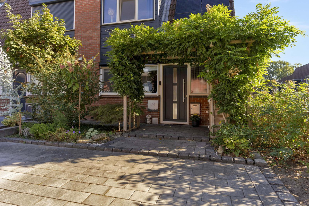 Hoekwoning te koop: Vastertlanden 74, Enschede