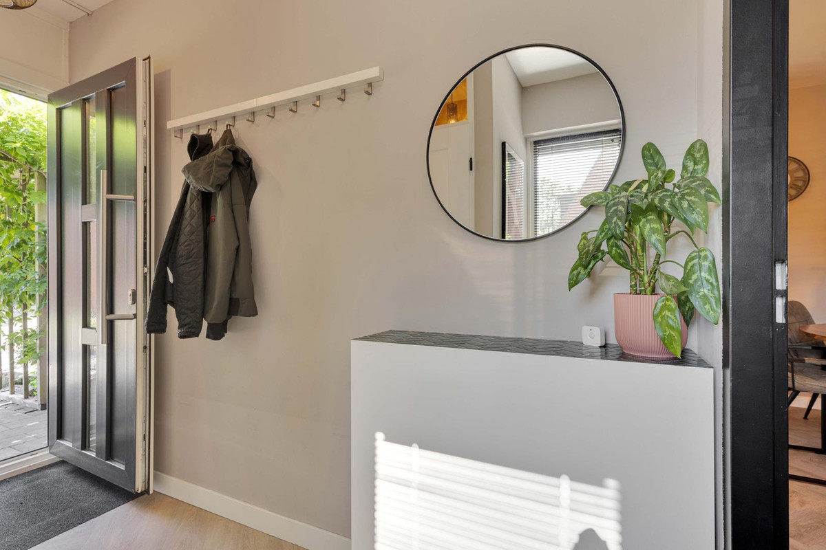 Hoekwoning te koop: Vastertlanden 74, Enschede