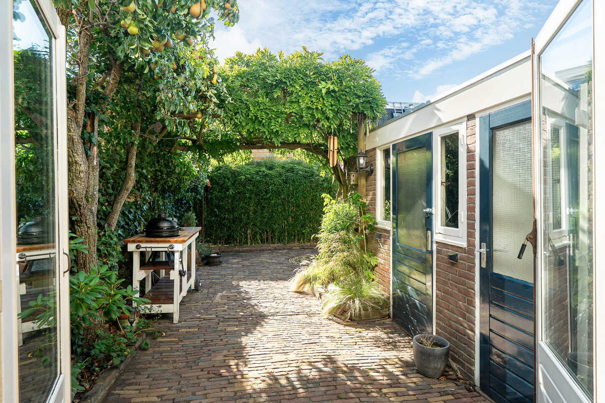 Tussenwoning te koop: Spoorstraat 66, Leeuwarden